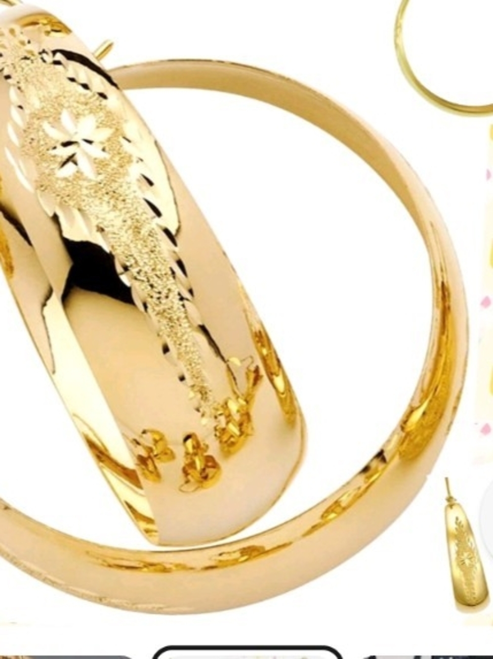 Elegant Gold Women's Bangle Bracelet - Polished Floral Engraving